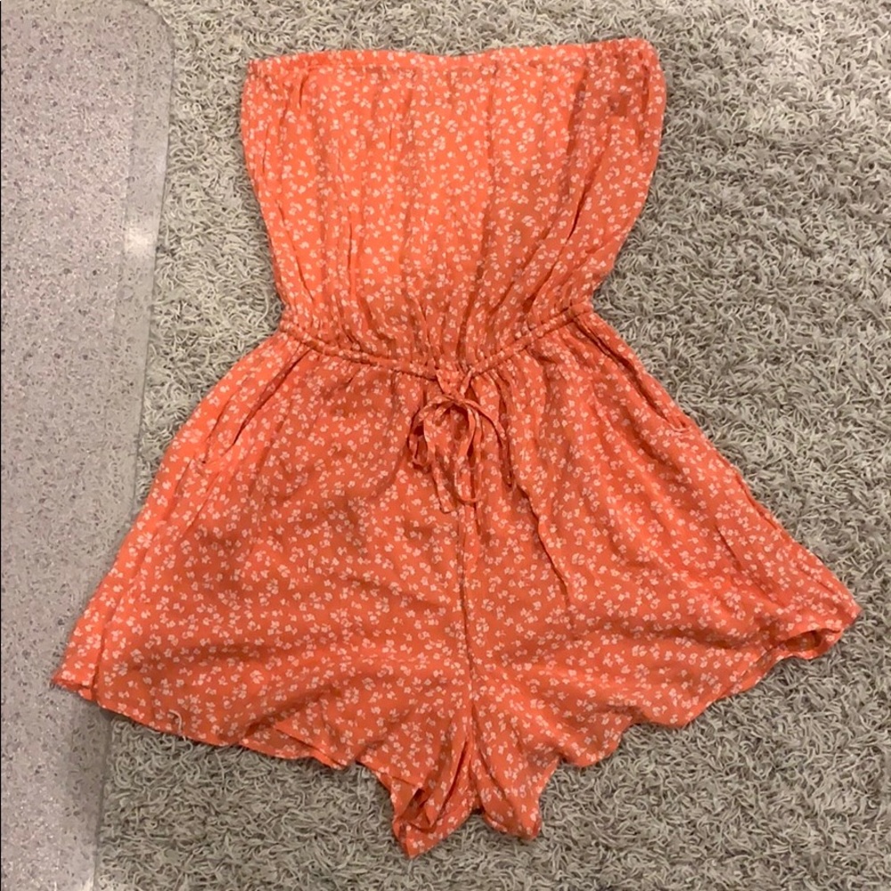 strapless flowered romper